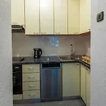 In 41382 * Dramalj