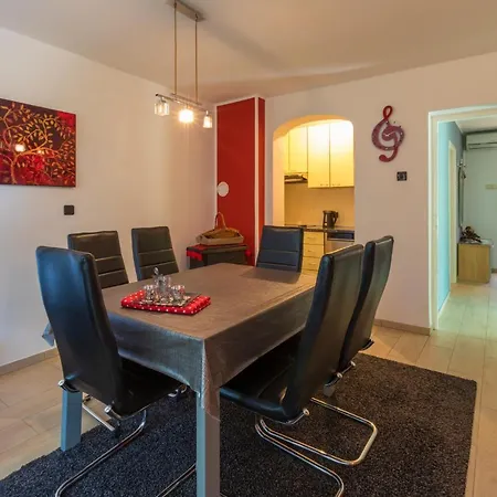 דירה In 41382 דראמליי